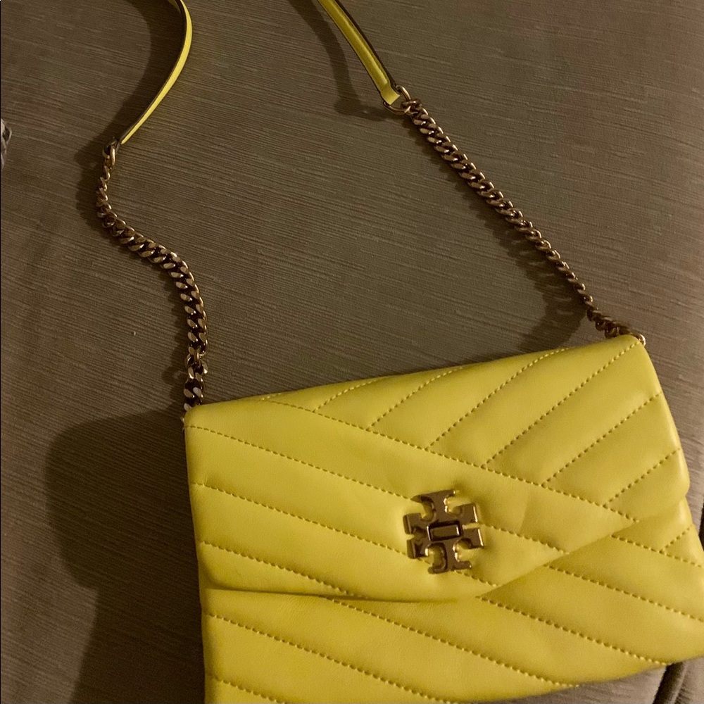Tory Burch Wallet on chain